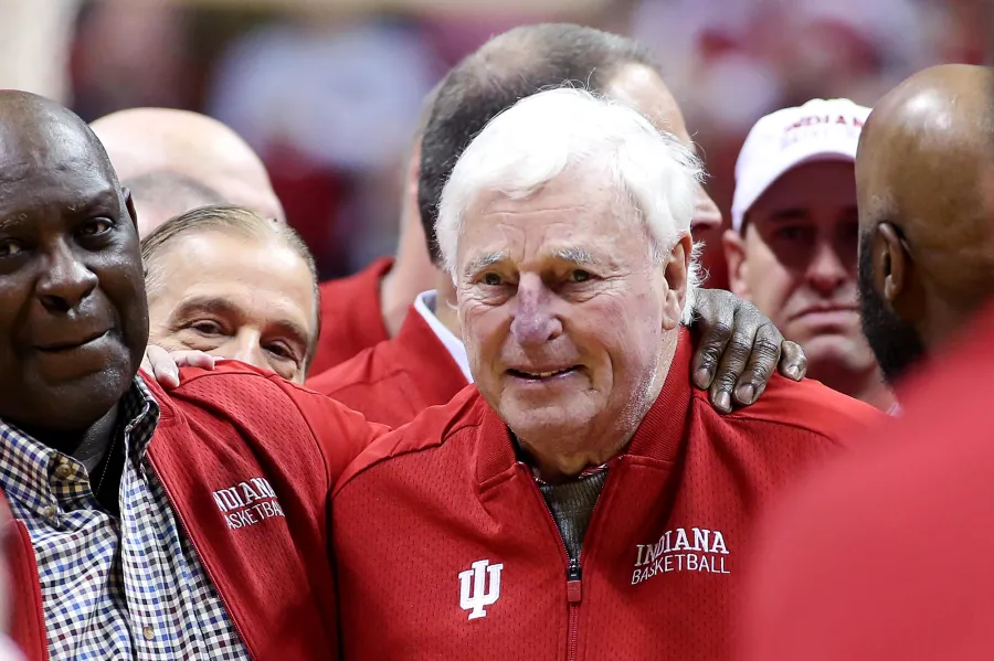 Bob Knight dies aged 83 813