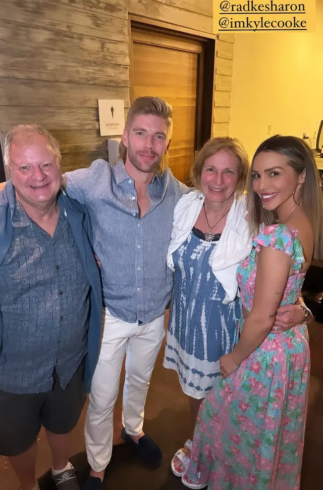 Carl Radke&rsquo;s Mom Dances the Night Away With Scheana Shay in Mexico on His Canceled Wedding Weekend