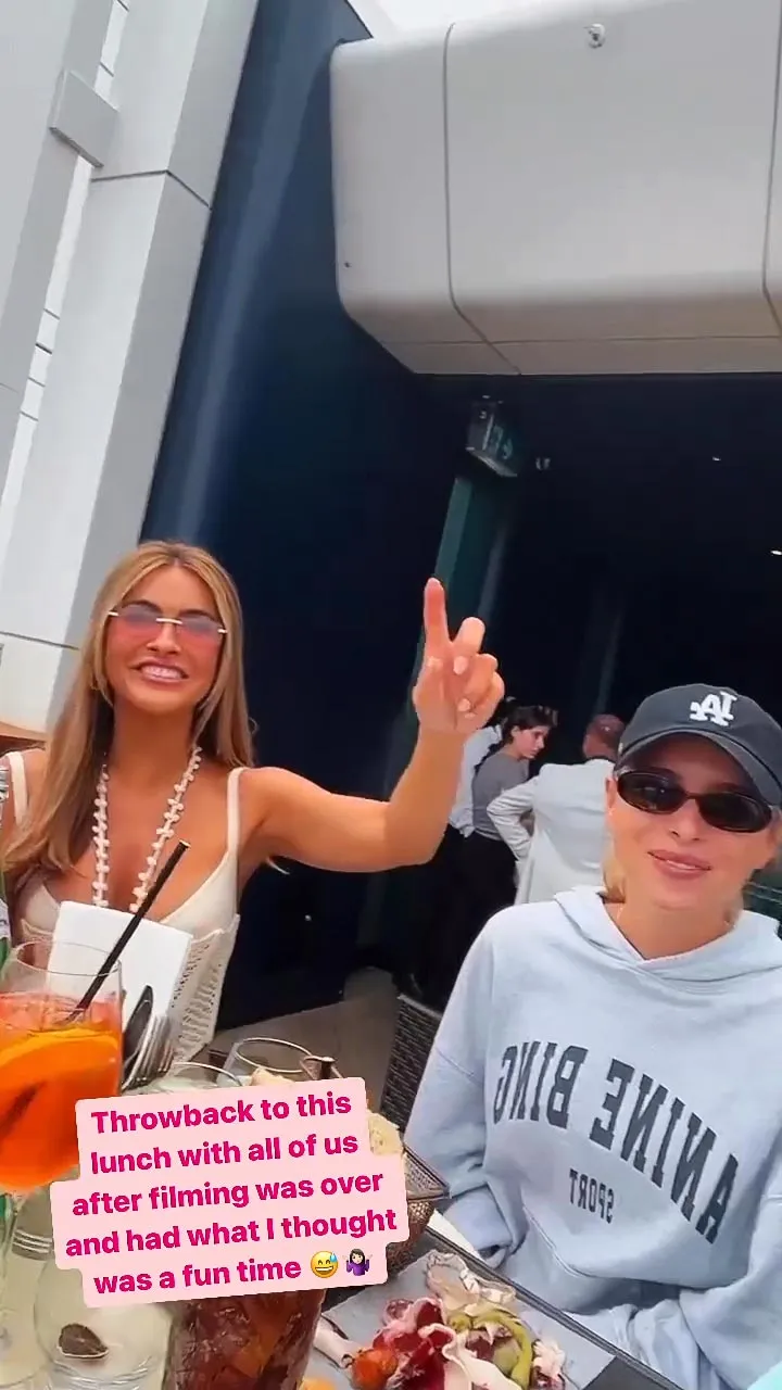 Chrishell Stause Subtly Calls Out Marie-Lou Nurk s Complaints About Her With Throwback Video 286