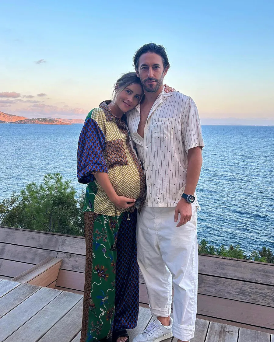 Claire Holt s third child 544