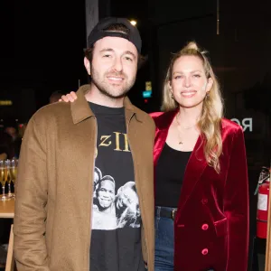 Erin Foster Is Pregnant Expecting Baby No 1 With Husband Simon Tikhman