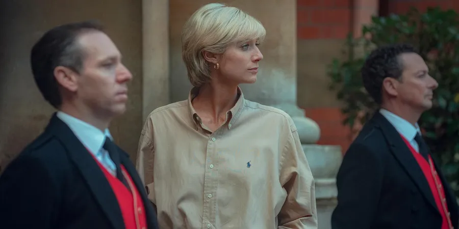 Everything Elizabeth Debicki Has Said About Playing Princess Diana on The Crown 289