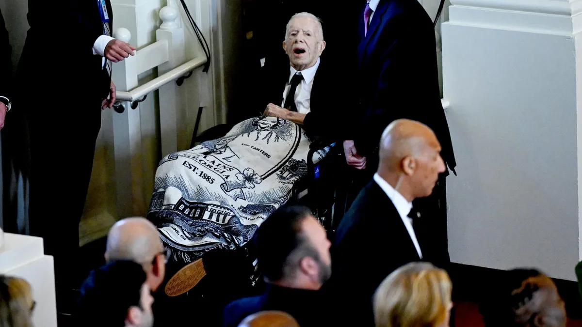 Jimmy Carter Attends Late Wife Rosalynn Carters Memorial Service Amid Hospice Care Treatment