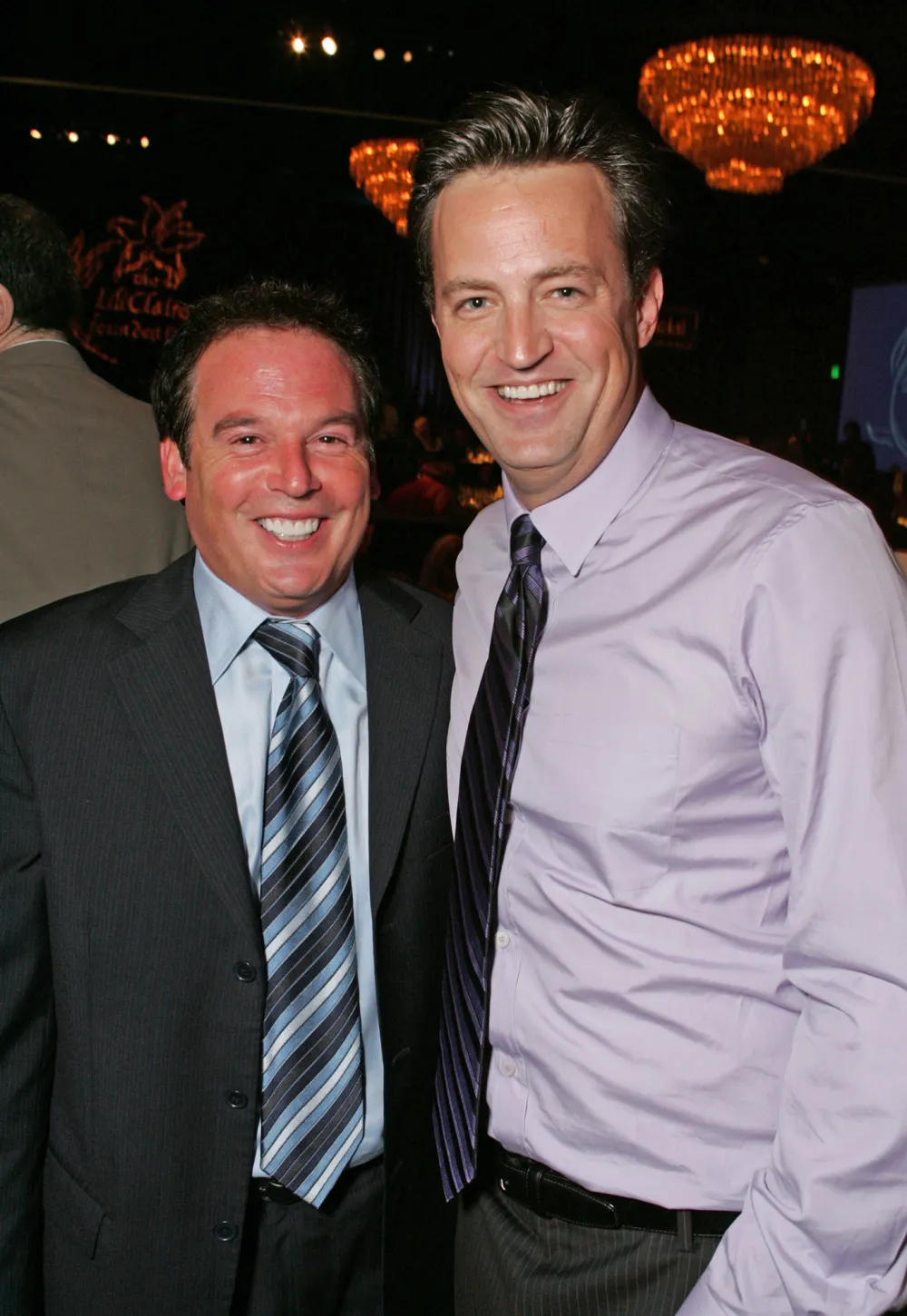 Former Warner Bros Exec Recalls Casting Matthew Perry