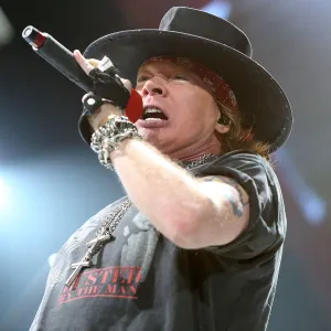 Guns N Roses Frontman Axl Rose Accused of Sexual Assault From 1989
