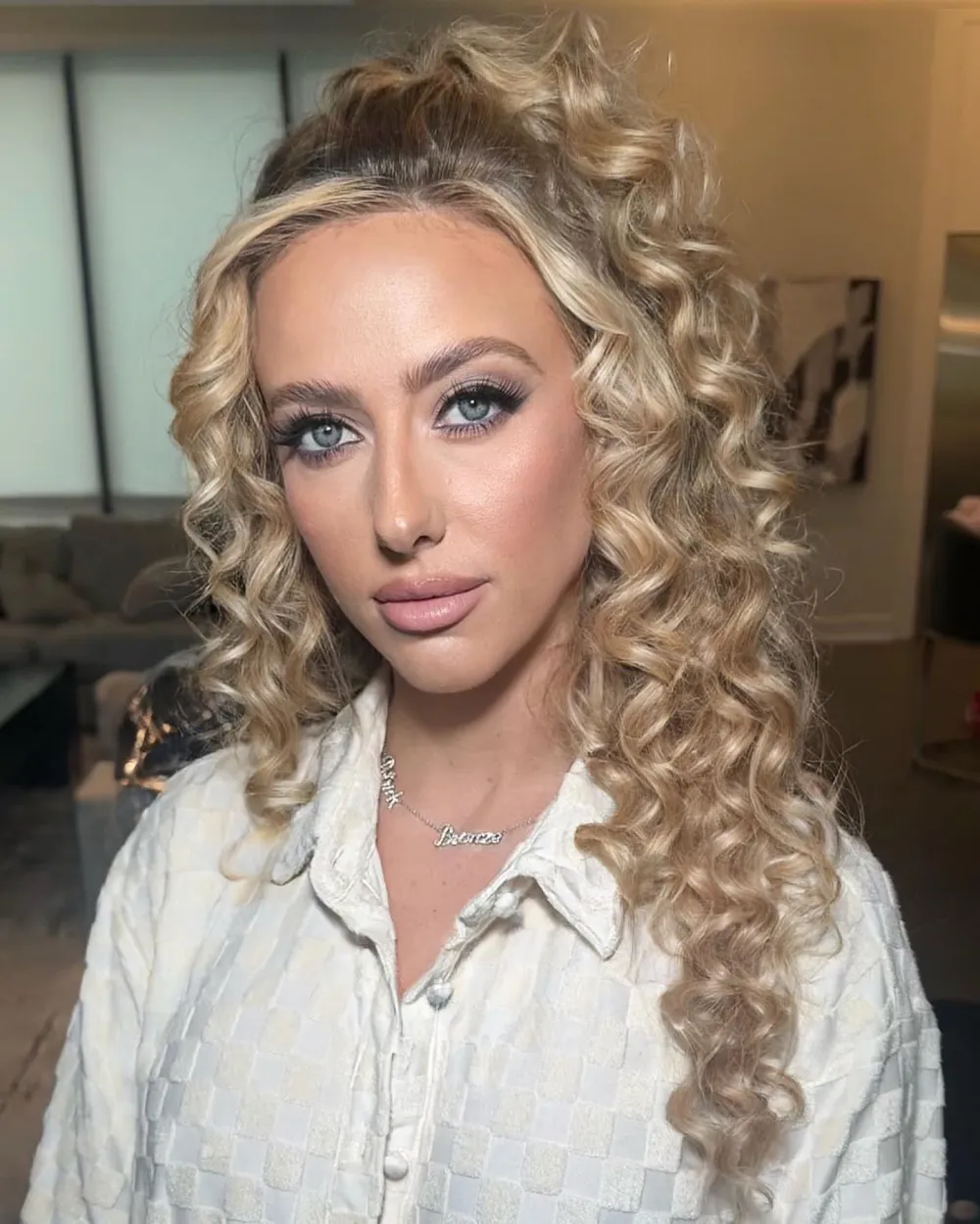 How to Achieve Brittany Mahomes' Game-Day Ready Hair &mdash; With Curls!
