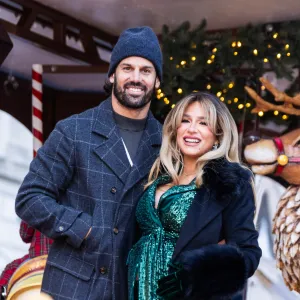 Jessie James Decker Macy s Thanksgiving Day Parade