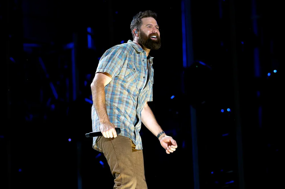 Jordan Davis Would Love To Play With The Usher 3