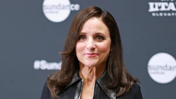Julia Louis-Dreyfus Says She Laughed at Breast Cancer Diagnosis