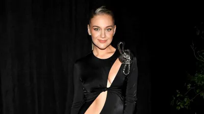 Kelsea Ballerini’s fashion gallery