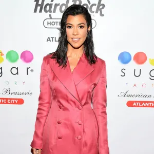 Kourtney Kardashian Kicks Off Elf Season With Fun Christmas Decor