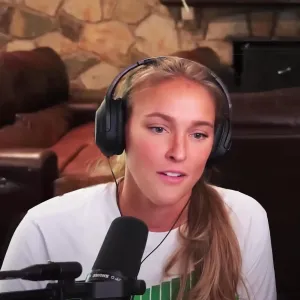 Kylie Kelce Has as Supportive Family Meet the NFL Wife s Parents and Sister 768