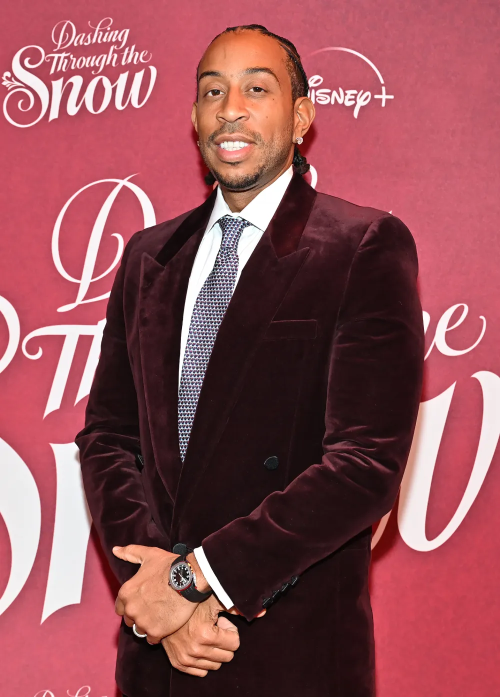 Ludacris Puts the &lsquo;Rap&rsquo; in Rappelling While Being Lowered From the Georgia Dome During NLF Game
