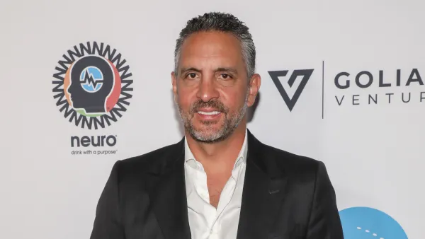 Mauricio Umansky Spotted Getting Very Close With Mystery Blonde