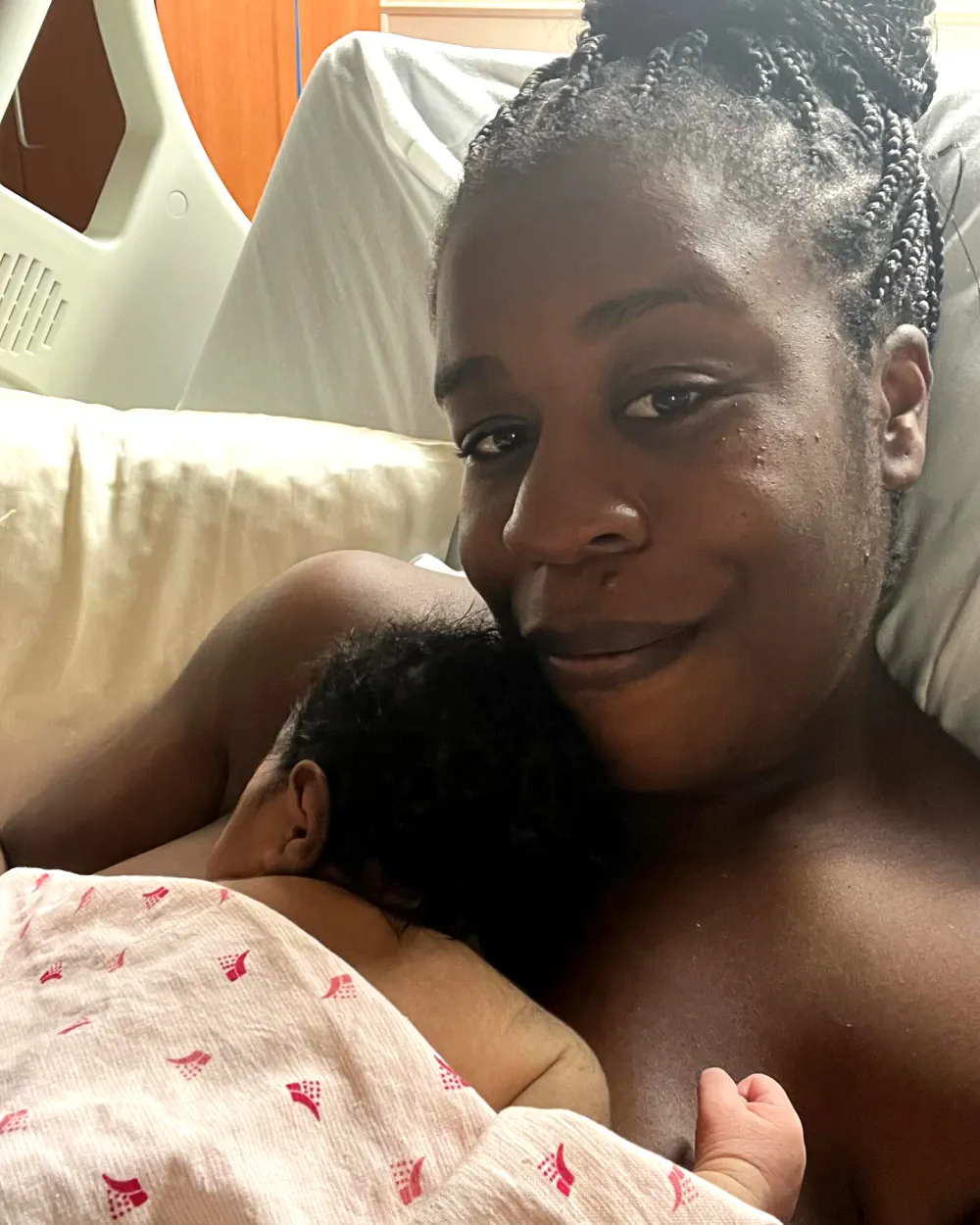 &lsquo;Orange Is the New Black&rsquo; Alum Uzo Aduba Gives Birth, Welcomes 1st Child With Husband Robert Sweeting