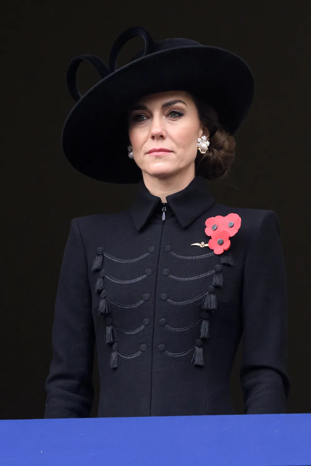 Princess Kate Repurposes Queen Elizabeth&rsquo;s Diamond, Pearl Brooch as Earrings on Remembrance Sunday