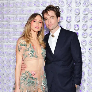 Robert Pattinson and Pregnant Suki Waterhouse Decided It Was the Right Time to Expand Their Family 439