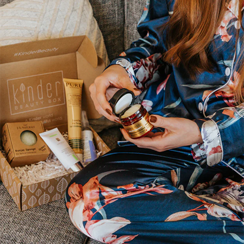 Kinder Beauty Box