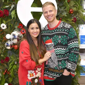 Sean Lowe Pitches the Perfect Hallmark Movie Plot for His and Catherine Giudici’s Family