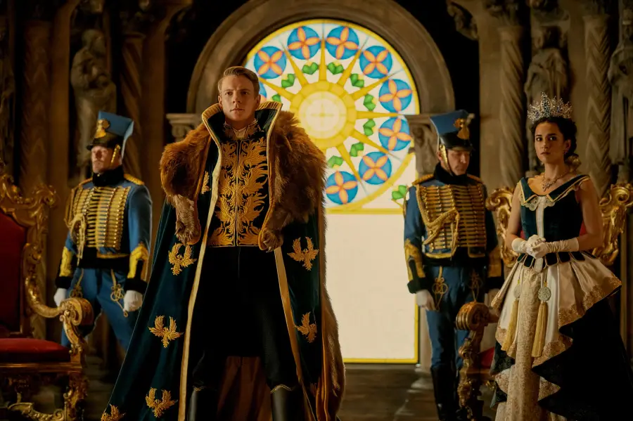 Shadow and Bone cancelation 151