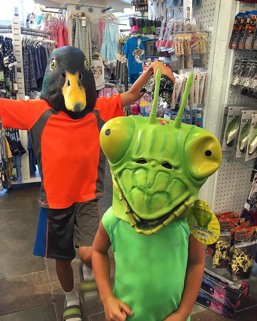 Sheryl Crow s Rare Photos With Sons Levi and Wyatt Family Photo Album 252