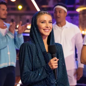 These Swift Inspired Looks From DWTS Taylor Swift Night Will Never Go out of Style 478