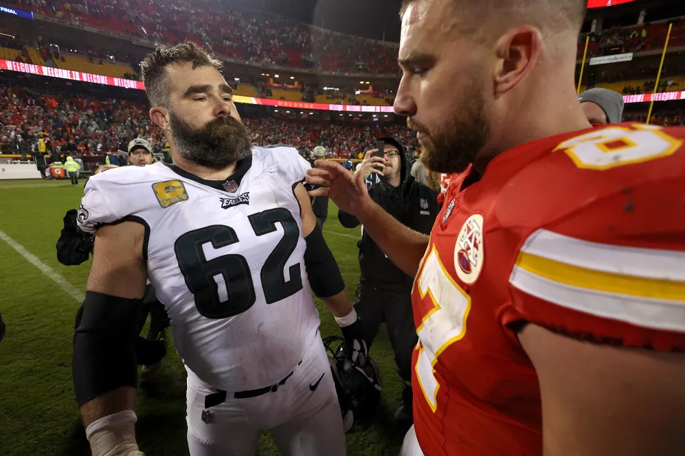 Travis Kelce Jason Kelce Embrace After Chiefs Monday Night Football Loss
