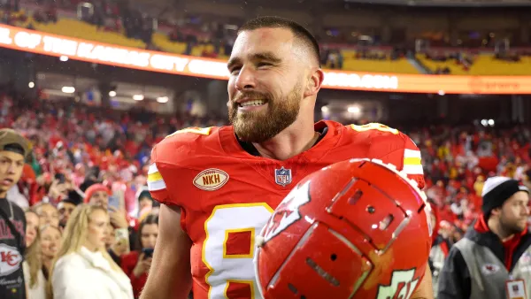 Travis Kelce Has the Sweetest Reaction to Fan Guy on the Chiefs Sign