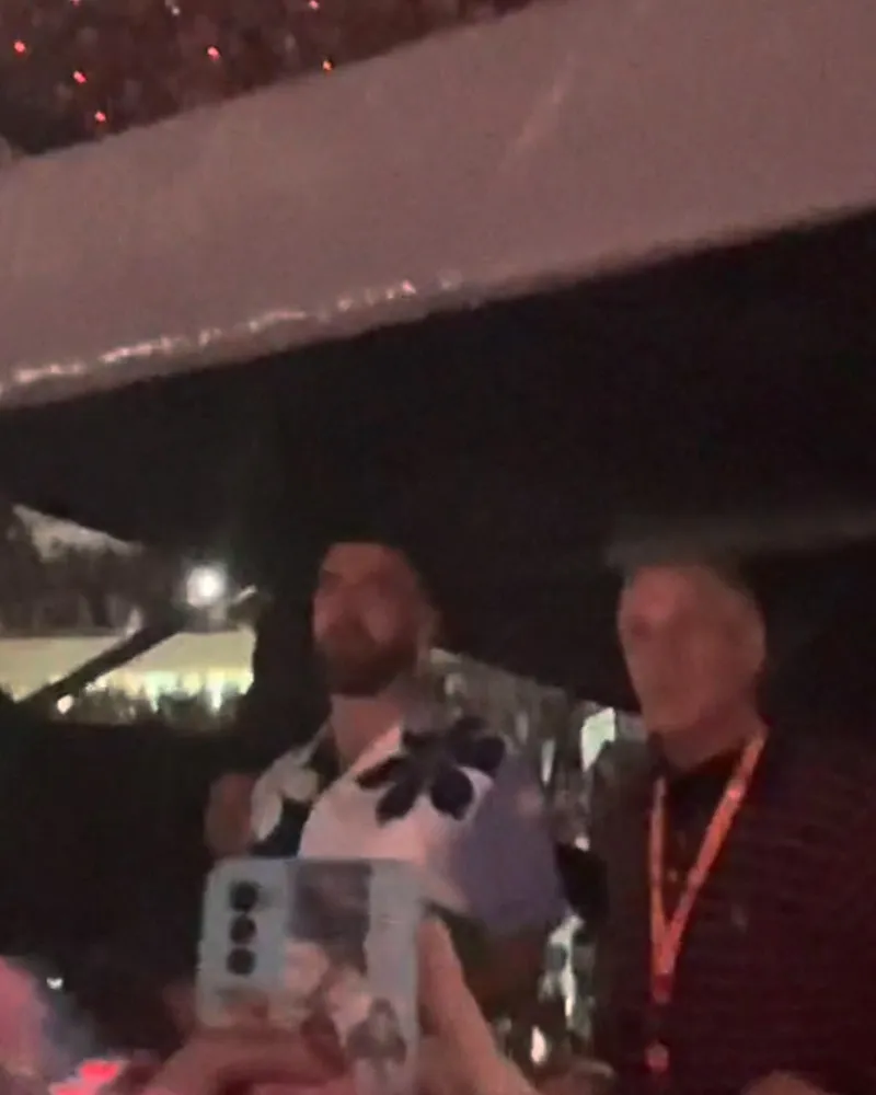 Travis Kelce 'Persuaded' Taylor Swift's Dad &mdash; a Lifelong Eagles Fan &mdash; to Wear Chiefs Lanyard