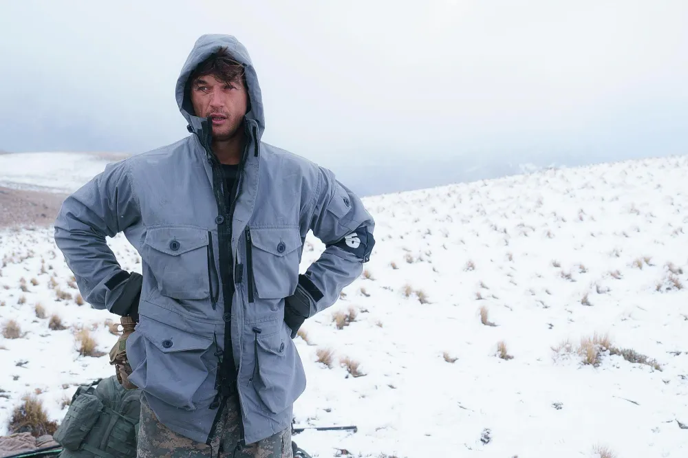 Tyler Cameron Equates The Bachelor and Special Forces to Psychological Warfare 563