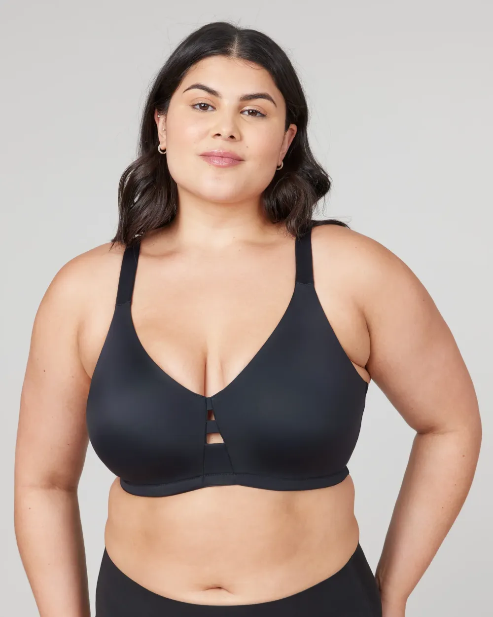 Low Profile Wireless Minimizer Bra