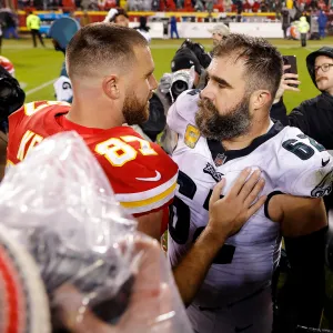 Travis Kelce Jason Kelce Embrace After Chiefs Monday Night Football Loss