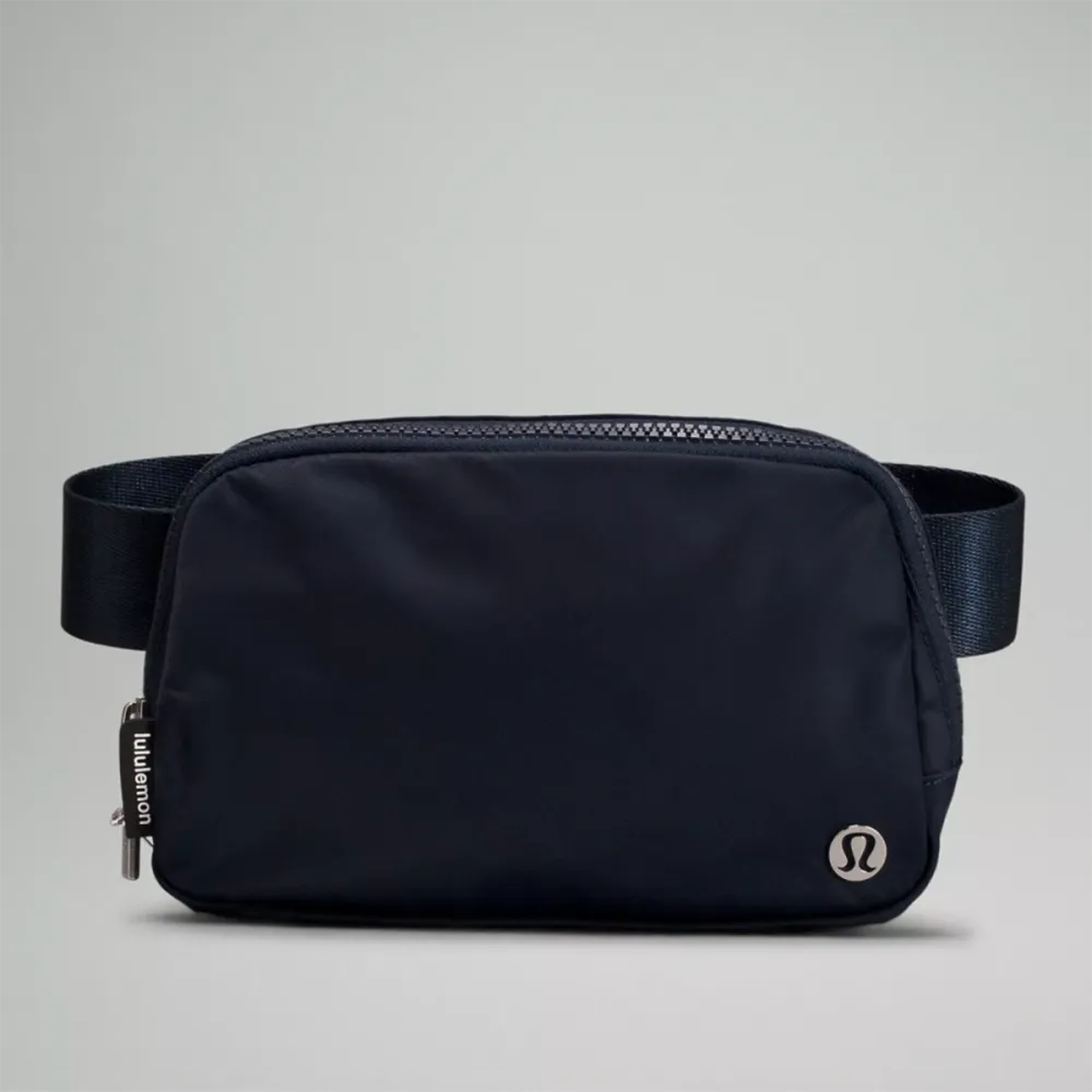 lululemon belt bag