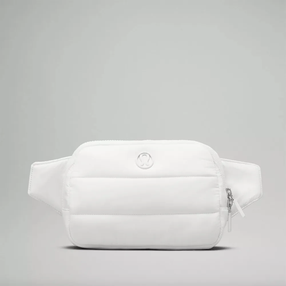 lululemon-holiday-gifts-belt-bag