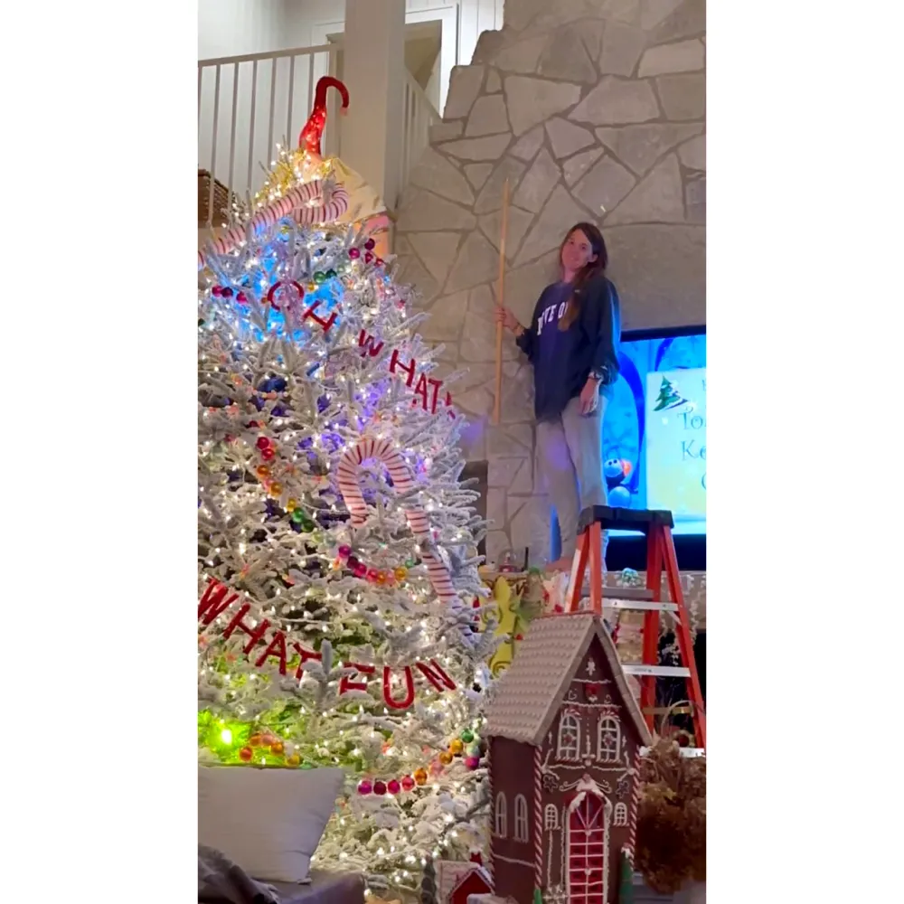 Thomas Rhett Can't Stop Laughing Over Wife Lauren Climbing Ladder to Decorate Tall Christmas Tree&nbsp;