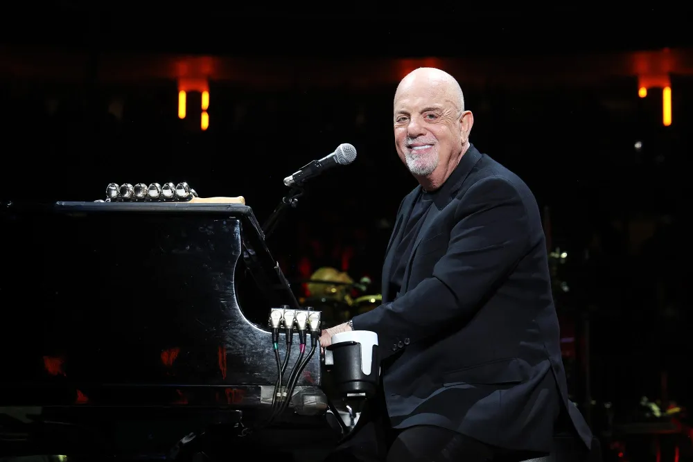 Billy Joel Brings out Daughters for a Surprise Jingle Bells Performance at Madison Square Garden Gig