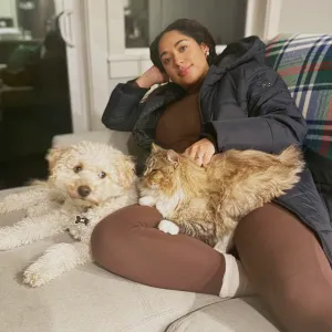 Bliss Poureetezadi Says Pets Know Baby G Is on the Way