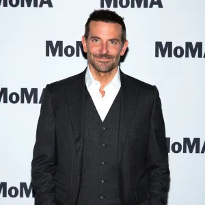 Bradley Cooper Reveals He Had a 'No Chairs' Rule on Set While Directing 'Maestro'