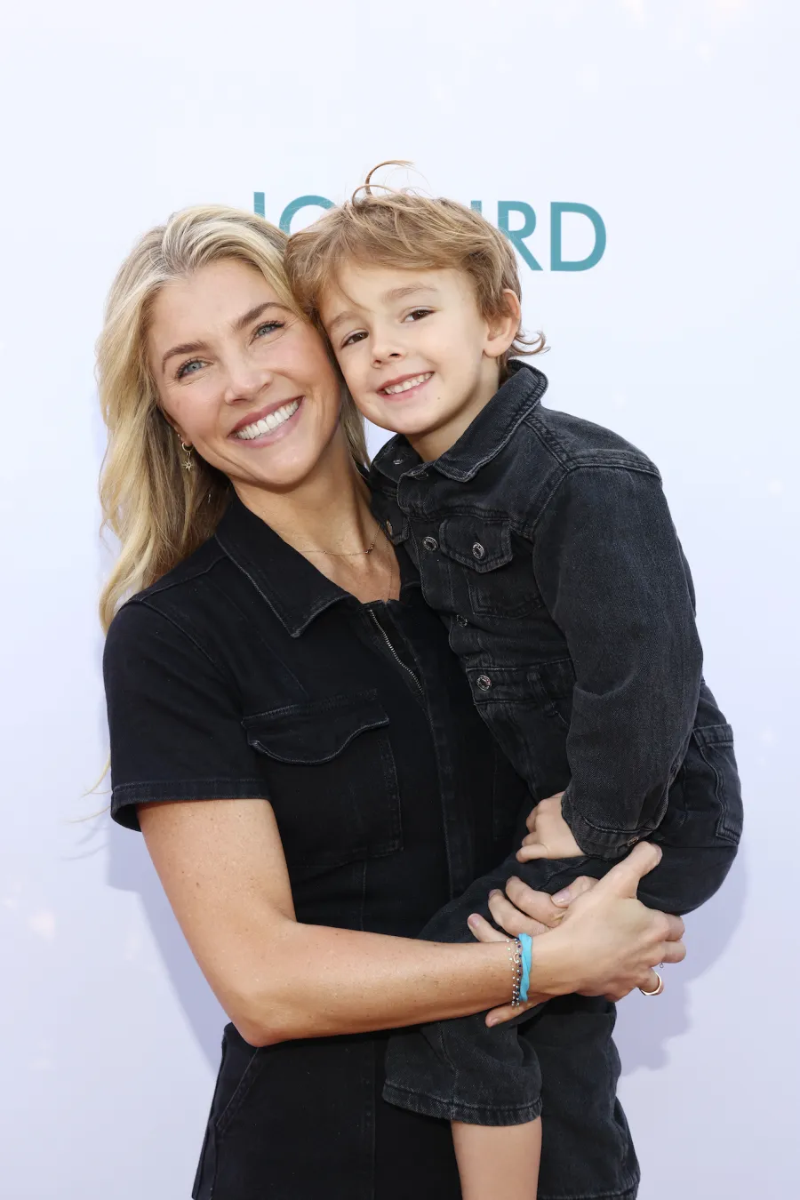 Celebrities Donating Their Time at Food Banks