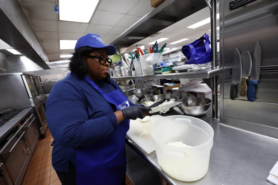 Celebrities Donating Their Time at Food Banks