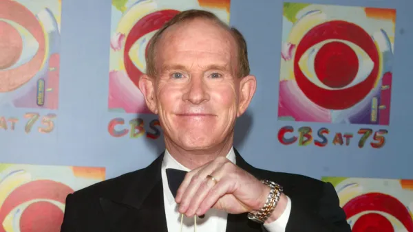 Comedian and Musician Tom Smothers of the Smothers Brothers dies at 86
