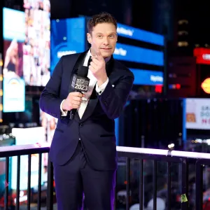 Counting Down Ryan Seacrest s Most Memorable and Scandalous New Year s Rockin Eve Moments