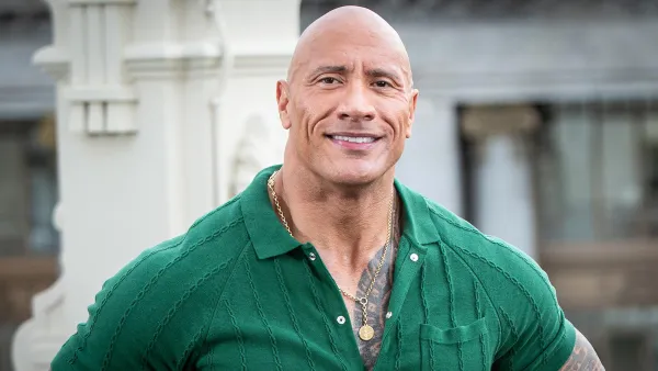 Dwayne Johnson Buys Toys for Every Kid Shopping at FAO Schwarz Didnt Care How Many Toys They Had