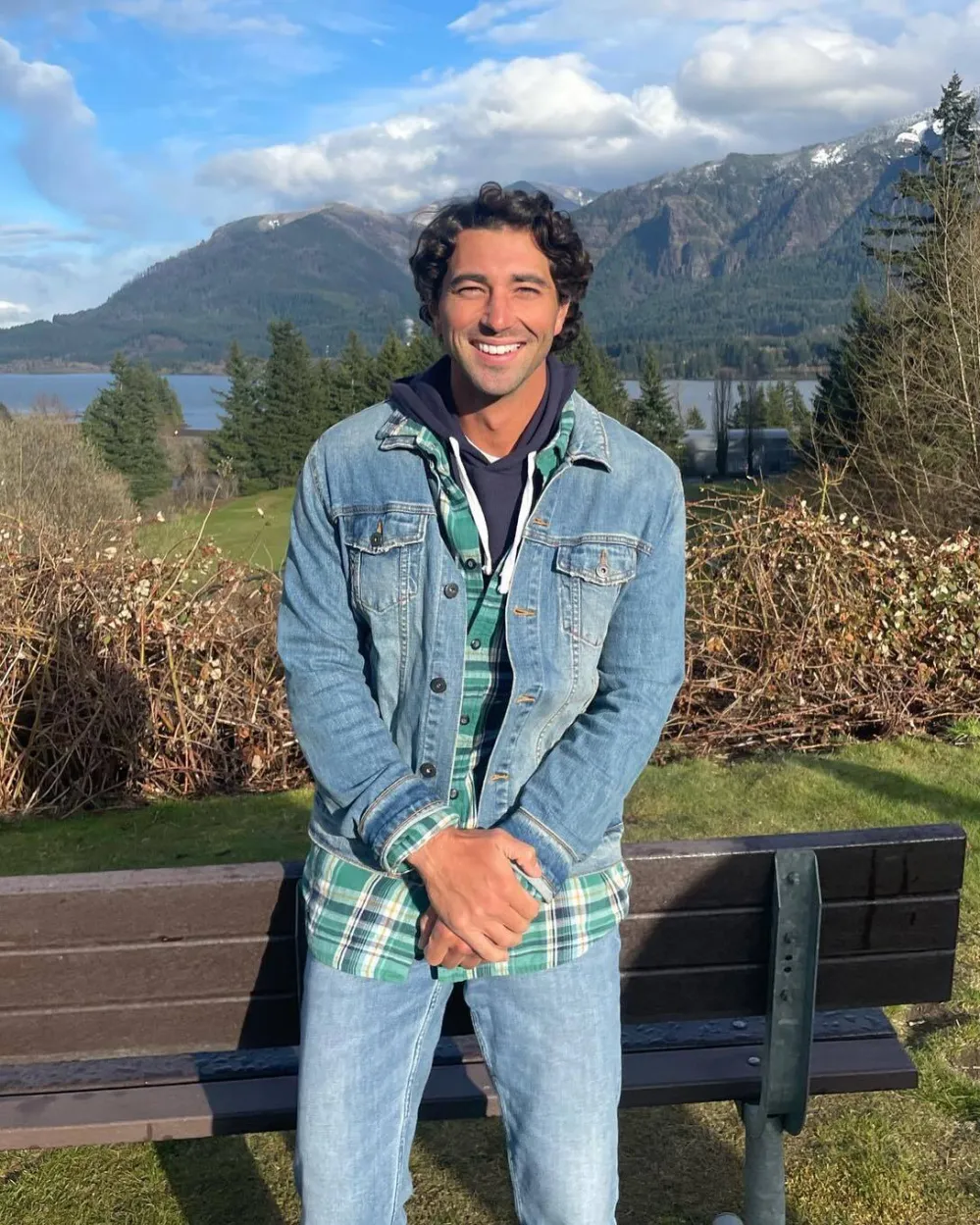 Everything to Know About Joey Graziadei&rsquo;s Season 28 of &lsquo;The Bachelor&rsquo;: Release Date and More