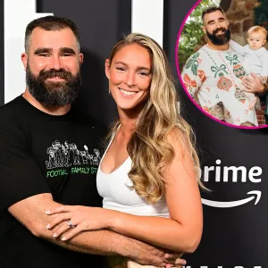 Gallery Celebrity 2023 Holiday Cards 863