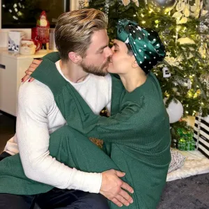 Hayley Breaks Silence on Health Scare With Sweet Holiday Message: 'Treasure Every Moment'