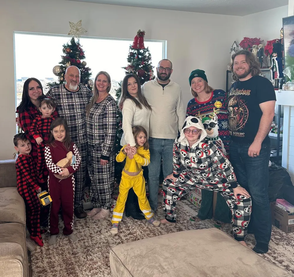 How Did Sister Wives' Janelle and Christine Brown Spend Christmas?