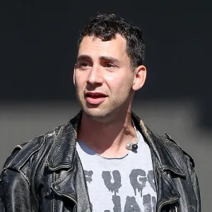Jack Antonoff Recalls the Hardest Part of Making ‘1989 (Taylor’s Version)’: It’s A ‘Weird, Messy Symphony’
