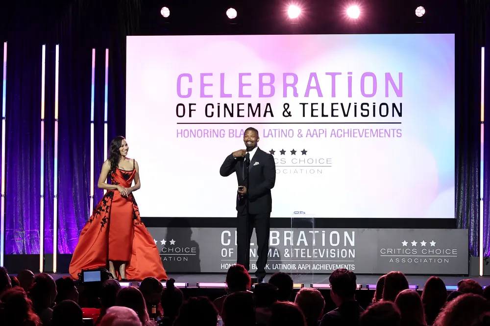 Jamie Foxx Reveals He 'Couldn't Actually Walk' 6 Months Ago in 1st Public Appearance Since Health Scare