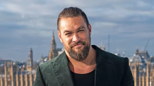 Jason Momoa Eats Everything While Playing Aquaman